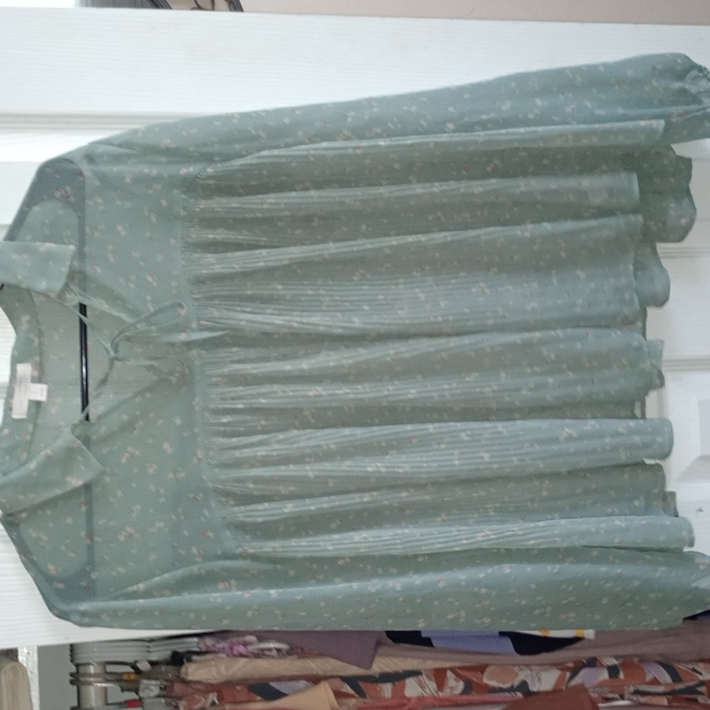 Lauren Conrad Long sleeve Blouse